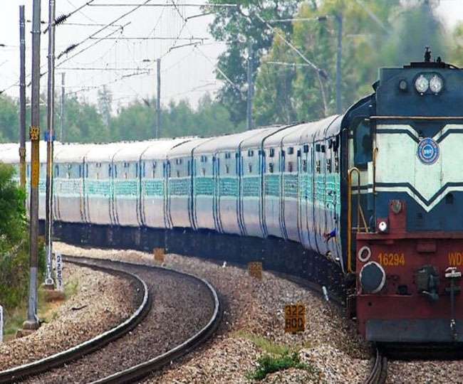 Indian Railways will abandon imports, will run domestic parts