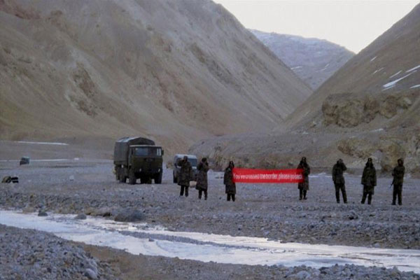China deployed 2 divisions of army on LAC, India Brigade deployed troops