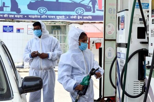 Petrol price steady for 17th consecutive day; Diesel also stopped after one day