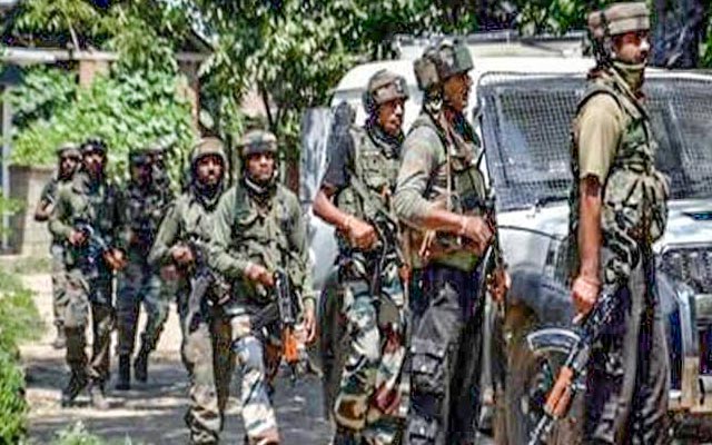 Encounter between security forces and terrorists in Pattan of North Kashmir