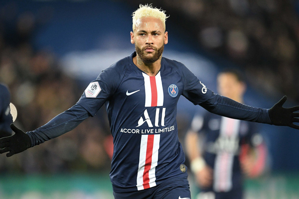 2 match ban on Neymar, PSG's first win