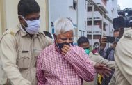 Fodder scam: Lalu Yadav gets bail, but will continue in jail