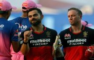 Kohli-de Villiers becomes first partner in IPL with 10 century partnership