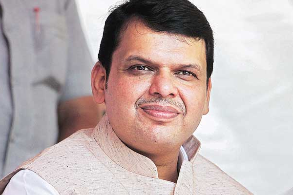 Fadnavis challenged to prove himself as a better election manager in Bihar elections