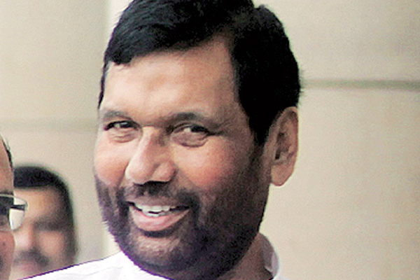 Chirag informed about Union Minister Ram Vilas Paswan's heart surgery