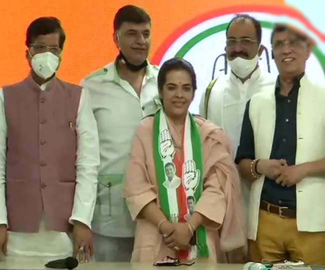 Subhashini, daughter of LJD chief Sharad Yadav, joined Congress