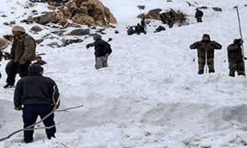One army man martyr, two injured after avalanche hit Kupwara