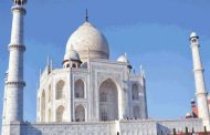 Book online tickets from home if you are coming to see Taj Mahal