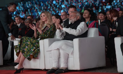 Trump's daughter Ivanka shared pictures with PM Modi, wrote this ...