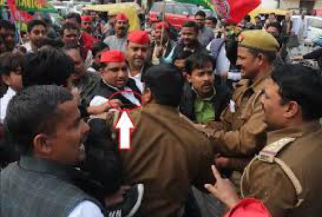 'SP' worker arrested before demonstration in Hapur