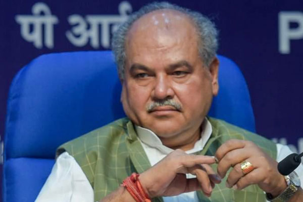 Protests at Union Agriculture Minister's residence in Gwalior