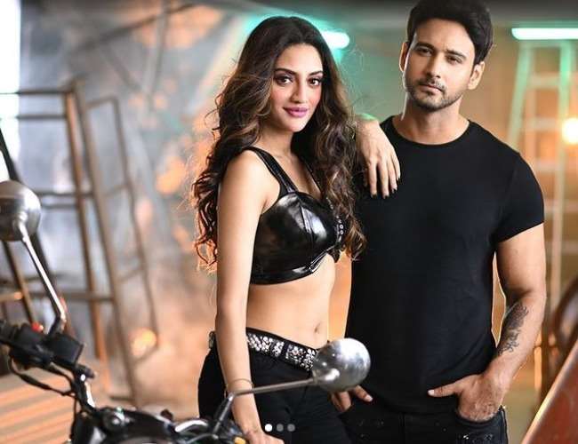 Actor Yash Dasgupta joined BJP, is a close friend of TMC MP actress Nusrat Jahan