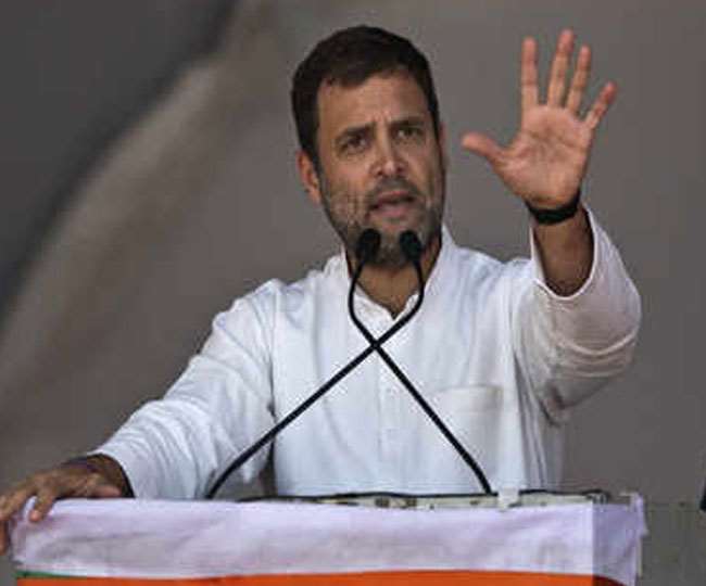 Politics heats up with Rahul's statement, said- issues in Kerala and in North India are superficial politics, know what Smriti said