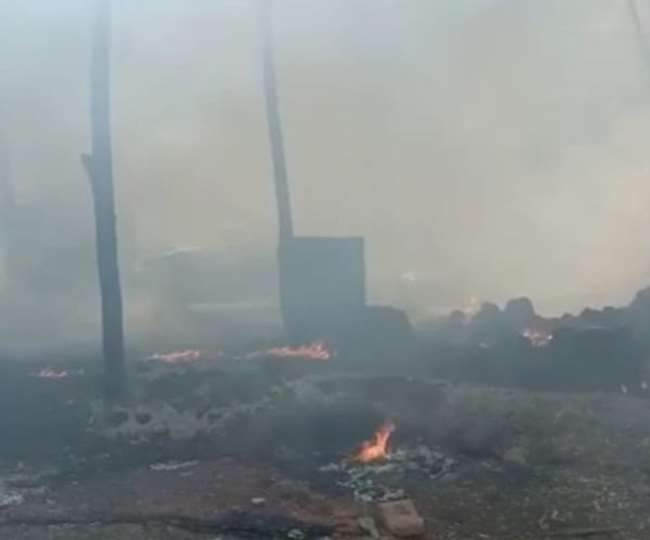 A firecracker factory caught fire in Roorkee, killing two people; Two injured