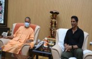 Film actor Akshay Kumar meets UP CM Yogi Adityanath, discusses 'Ram Setu'