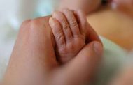 Child dies after childbirth in Etawah, kith and kin cut off fiercely, ward boy's negligence surfaced