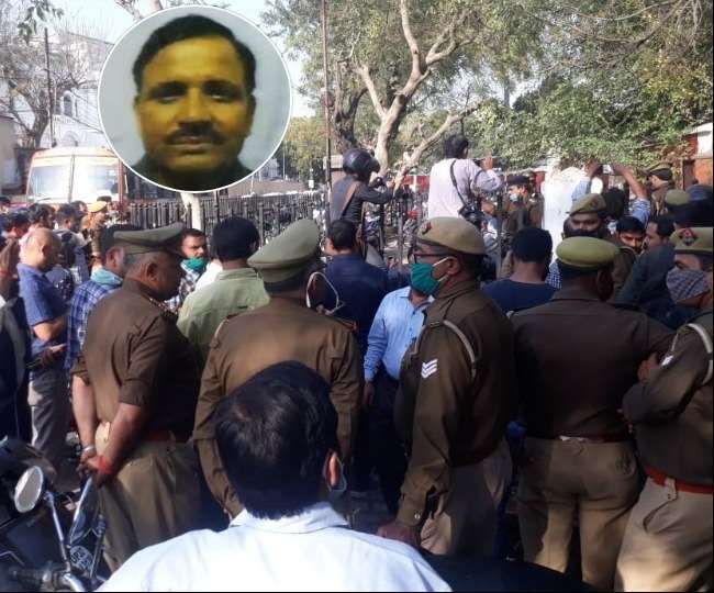 SI shot himself near assembly in Lucknow, wrote in suicide note- CM saheb take care of children
