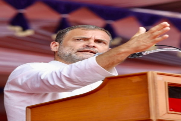 Rahul attacks PM Modi, says - demonetization strategy made for Corona
