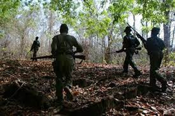 Encounter between Naxalites and security personnel in Chhattisgarh, 5 soldiers martyred