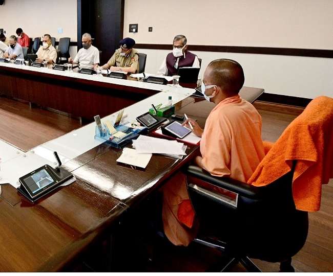 Special Secretary level officers in Uttar Pradesh will monitor in districts with high infection