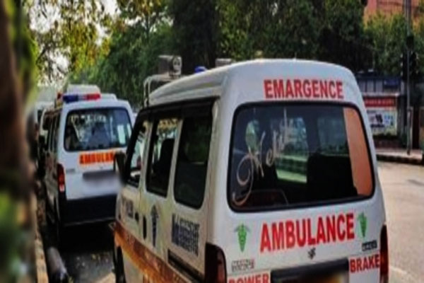 On average, an average of 204 patients were on an ambulance in UP during the coronary