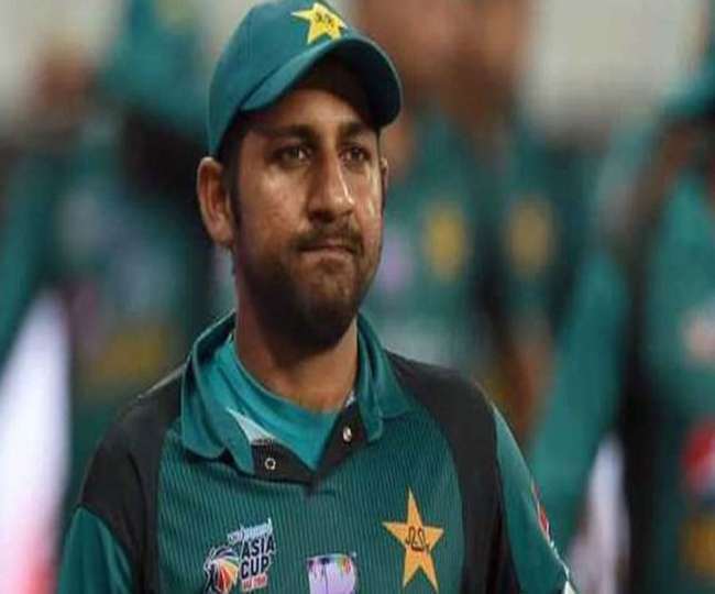 Internationally, Pakistani players again disrespected, not allowed to enter the flight