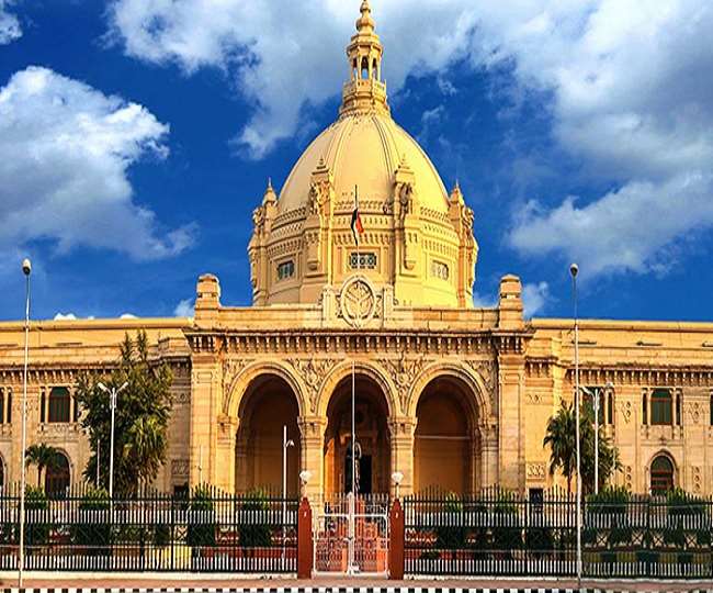 Prohibition on wearing jeans-t-shirts of employees in UP Assembly Secretariat, order issued