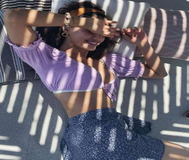 Disha Patani once again won the hearts of fans with her style, shared a picture while hiding her eyes