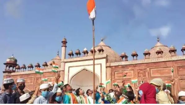 Hoisting the tricolor in the mosque, singing the national anthem is haram: UP Minorities Commission chief getting threats in the name of Allah