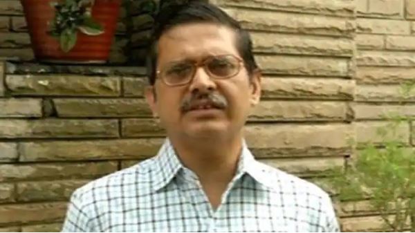 Former IPS Amitabh Thakur was again house arrested by the police, said - why is the government so afraid of me?