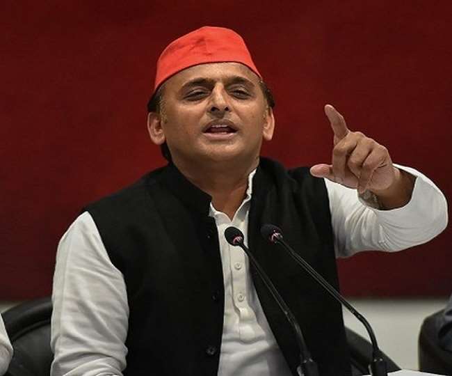 Akhilesh Yadav's big decision regarding two of the 11 presidents removed in the UP Panchayat elections