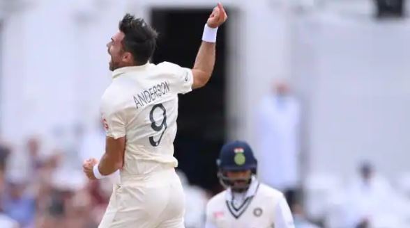 Why did Anil Kumble remember as soon as Anderson took the wicket of Virat Kohli?