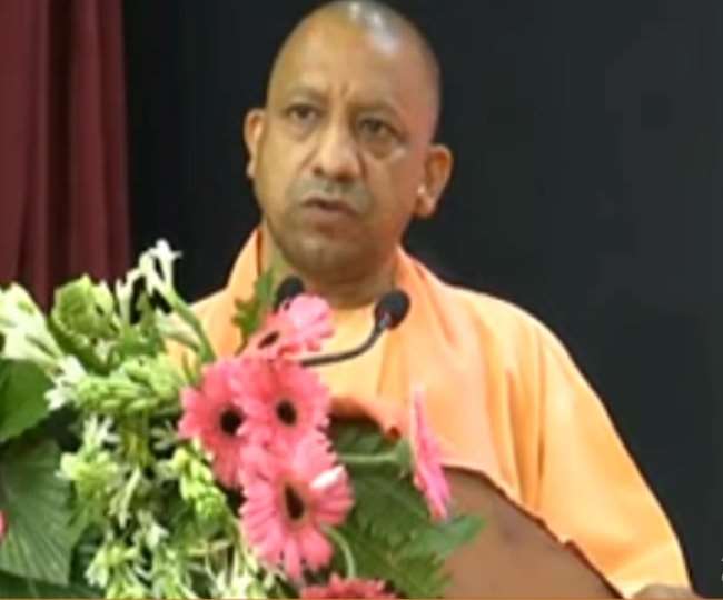 CM Yogi's attack in JP Enlightened Class Conference, said- Comment on deities, denial of Ram-Krishna, tendency of accidental Hindu