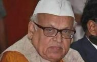FIR lodged against former UP governor Aziz Qureshi, gave controversial statement on Yogi government