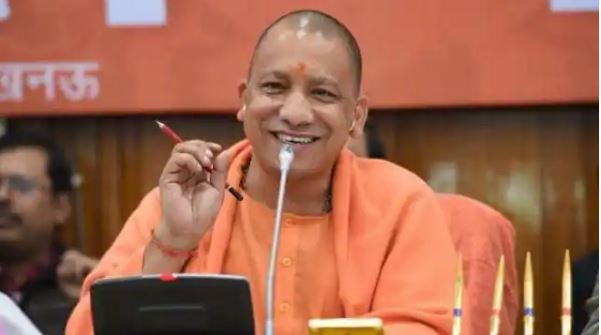 CM Yogi becomes 'Panna' chief of Gorakhpur assembly, know what work will have to be done