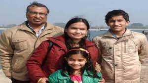 Triple Murder in Kanpur: Sunil inform the police, I am in depression... the doctor killed the children by strangling his wife with a hammer
