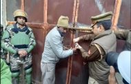 Hunter of action again on Haji Galla's junkyard of Sotiganj, property worth 15 crores seized