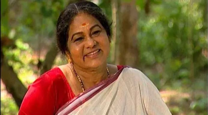 KPAC Lalitha, veteran Malayalam actress passes away at 74, Kerala Chief Minister Pinarayi Vijayan condoles her demise