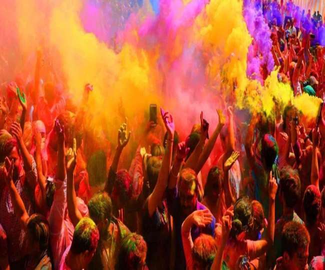 Holi holiday for two days in UP, government offices, schools and banks will open after three days