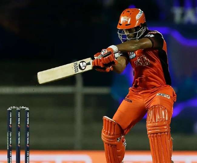 Rahul Tripathi scored the second fastest half-century of IPL 2022, hitting sixes