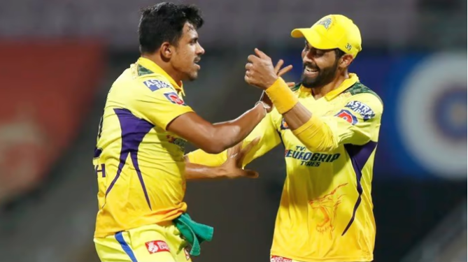 Chennai returns with a thumping win, beat Bangalore by 23 runs