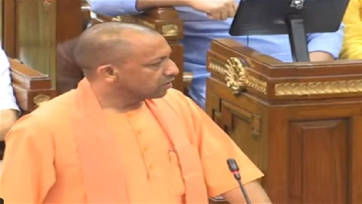 CM Yogi's taunt on Akhilesh's statement - there is not much difference between you and Rahul Gandhi...