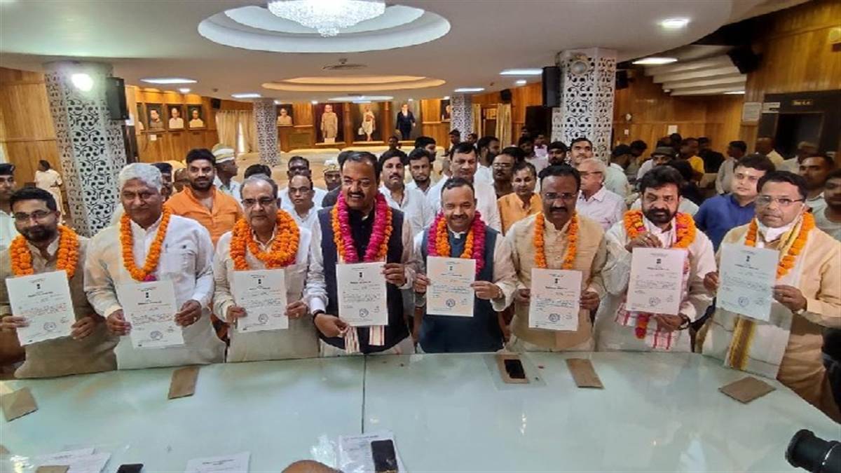 13 candidates elected unopposed for the UP assembly, these leaders including Keshav Prasad Maurya included