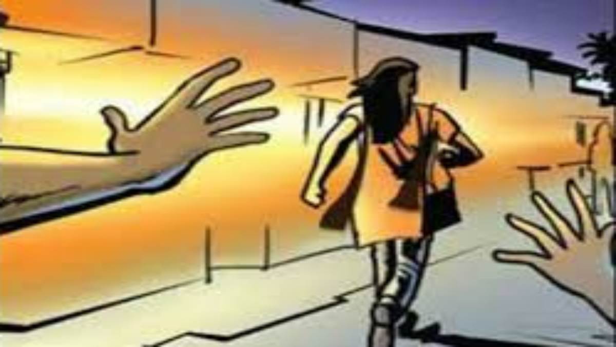 Girl student molested in Gorakhpur: Uncle and brother's head boils after complaining; Police registered a case of breach of peace