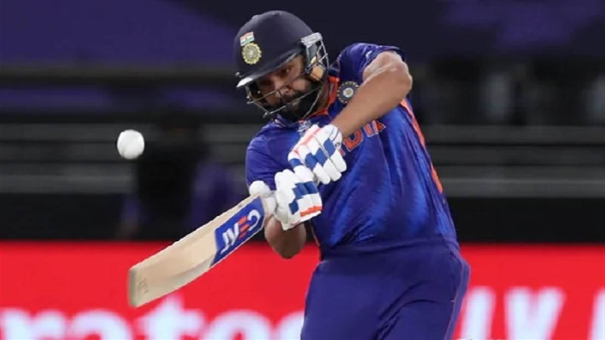 Big blow to Team India, Rohit Sharma injured, left batting in the middle