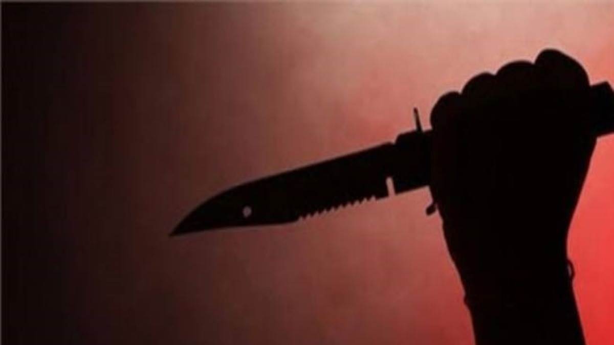 Teenager raped on the pretext of marriage, boyfriend injured pregnant girlfriend by stabbing her