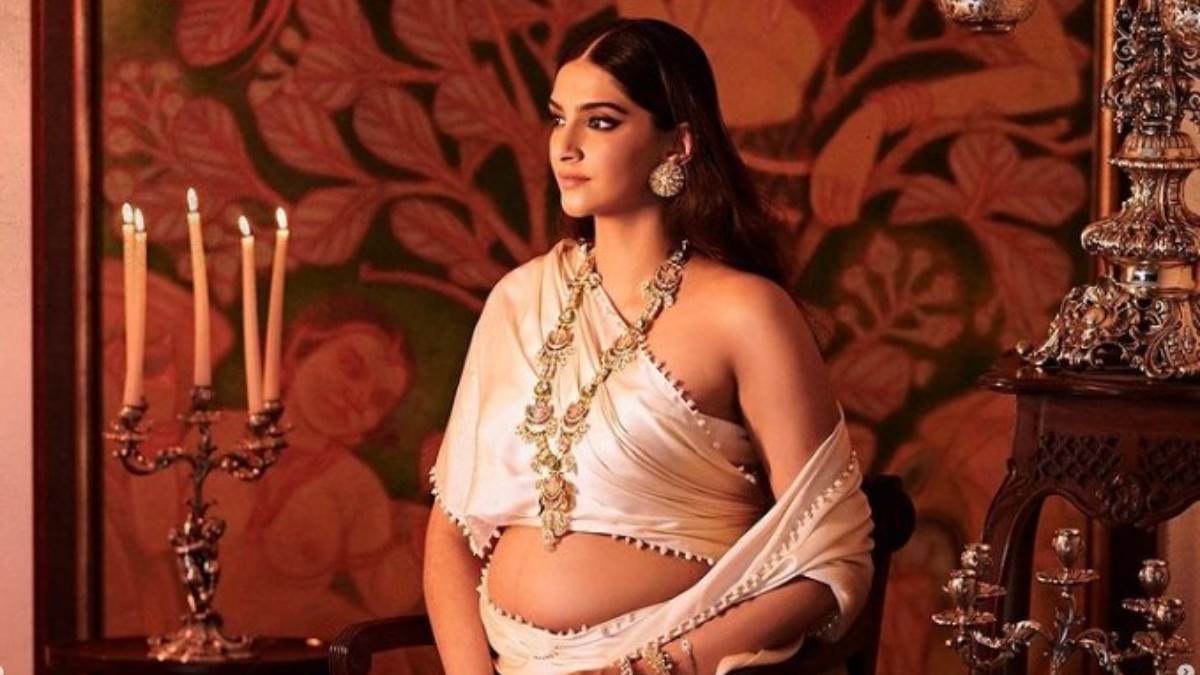 Sonam Kapoor, who became a mother, gave birth to the first child, said - now life has changed forever