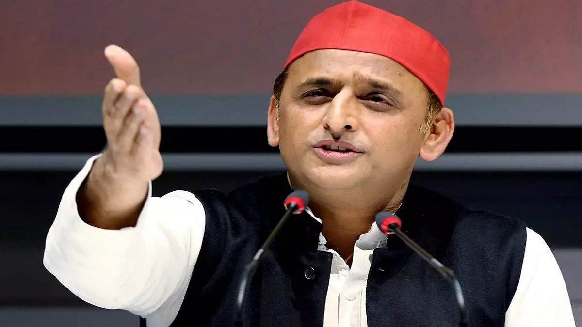 Akhilesh lashed out at BJP, accused BJP of insulting Vishwakarma society!