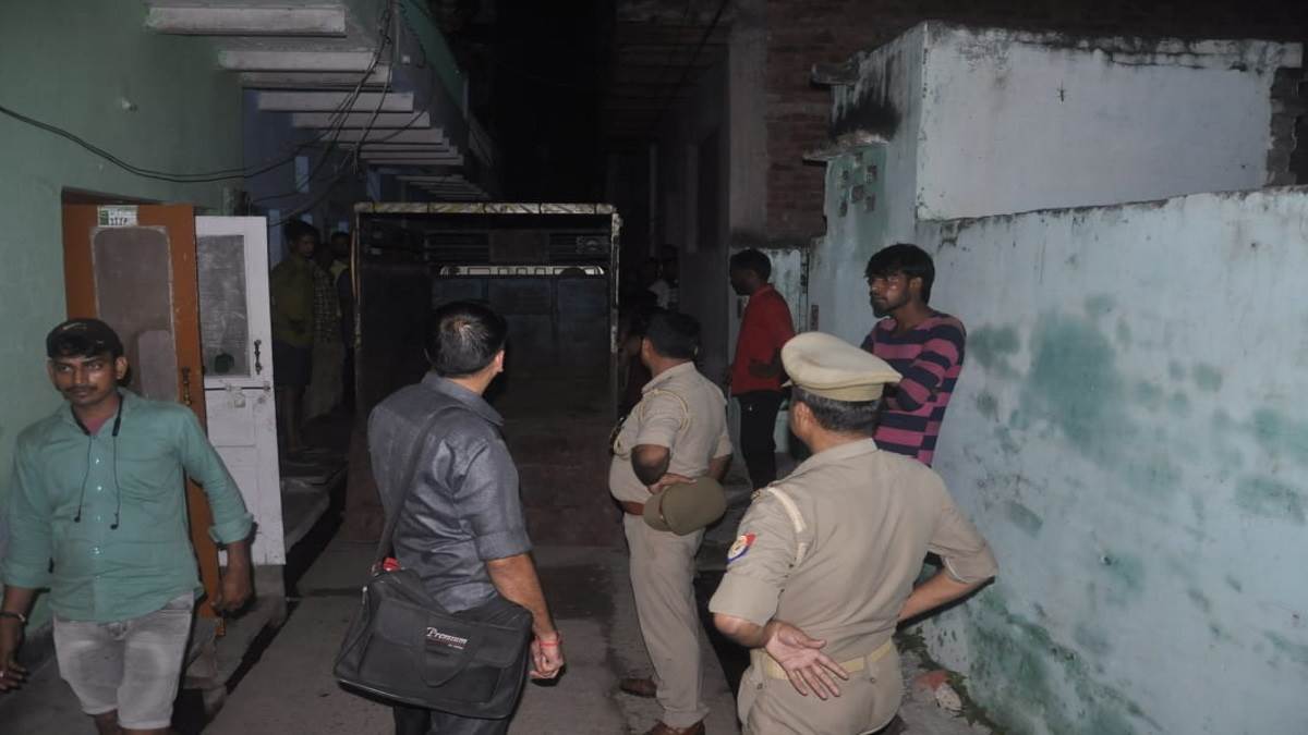 The woman reached the police station after killing the brother-in-law in Hathras, confessed the crime