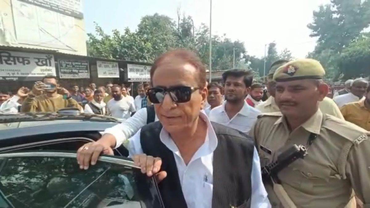 Azam Khan again in trouble, convicted in the case of provocative speech